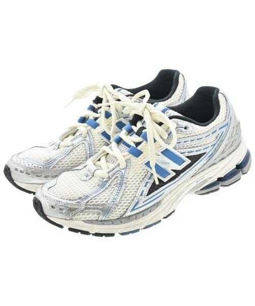 New Balance รองเท้าผ้าใบ
