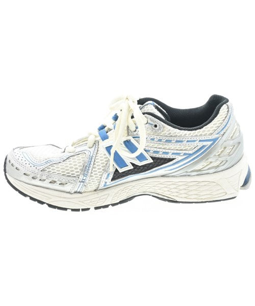 New Balance รองเท้าผ้าใบ