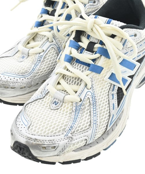 New Balance รองเท้าผ้าใบ