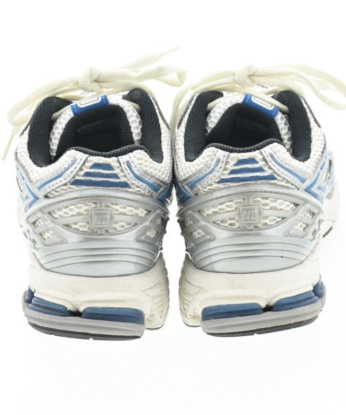 New Balance รองเท้าผ้าใบ