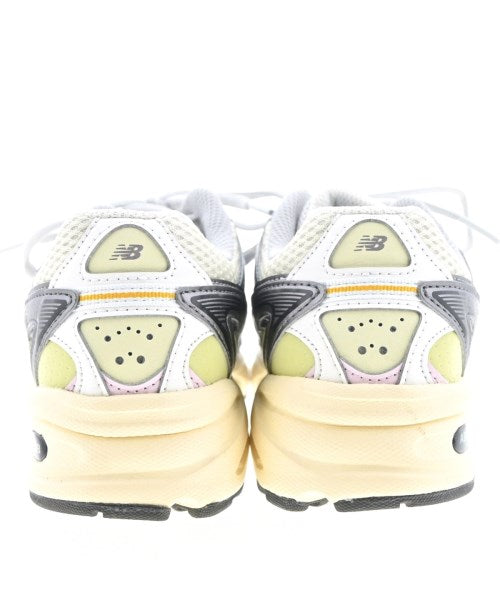 New Balance รองเท้าผ้าใบ