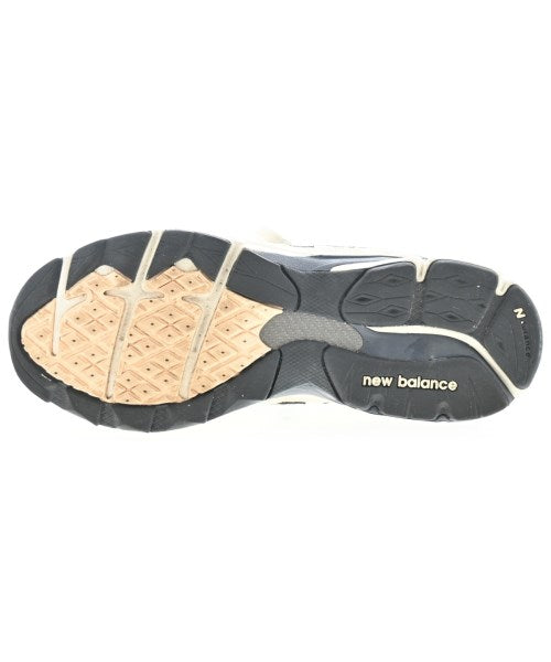 New Balance รองเท้าผ้าใบ