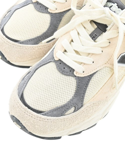 New Balance รองเท้าผ้าใบ