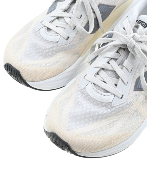 New Balance รองเท้าผ้าใบ