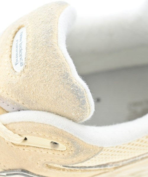 New Balance รองเท้าผ้าใบ