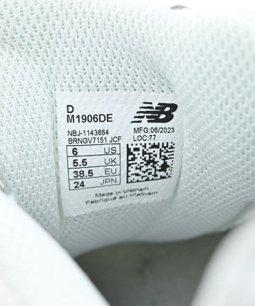 New Balance รองเท้าผ้าใบ