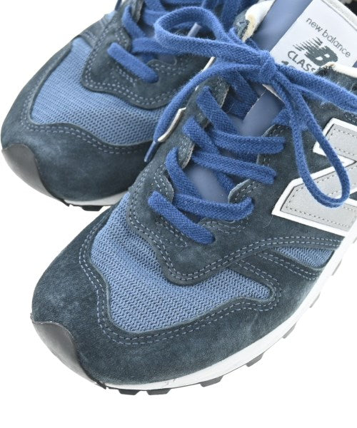 New Balance รองเท้าผ้าใบ