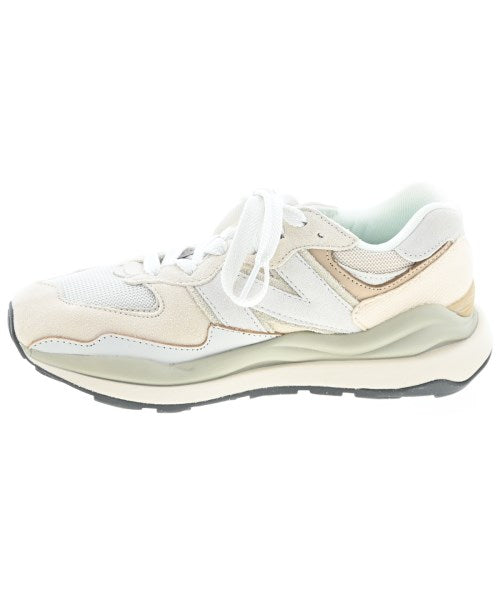 New Balance รองเท้าผ้าใบ