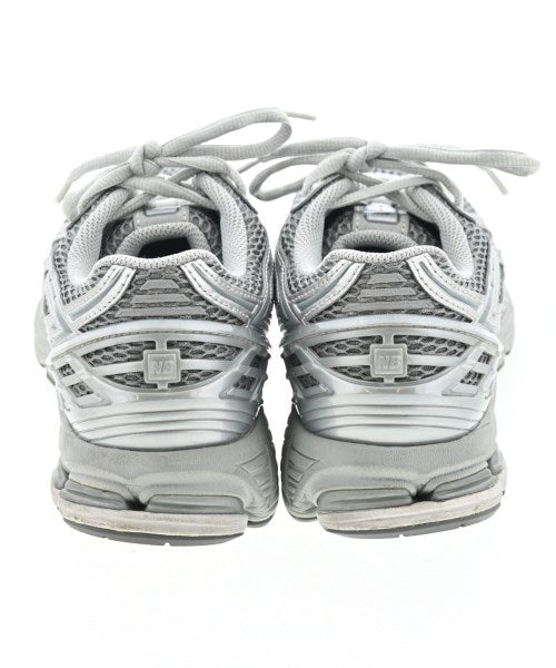 New Balance รองเท้าผ้าใบ