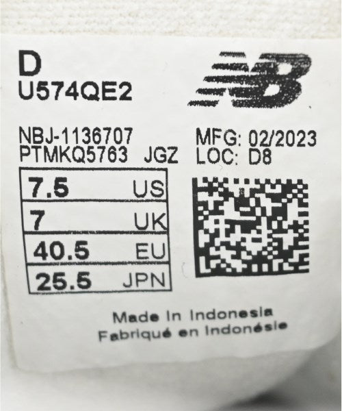 New Balance รองเท้าผ้าใบ