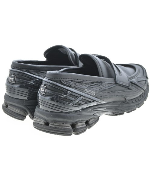 New Balance รองเท้าผ้าใบ