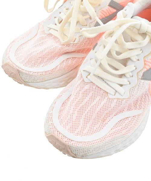 New Balance รองเท้าผ้าใบ