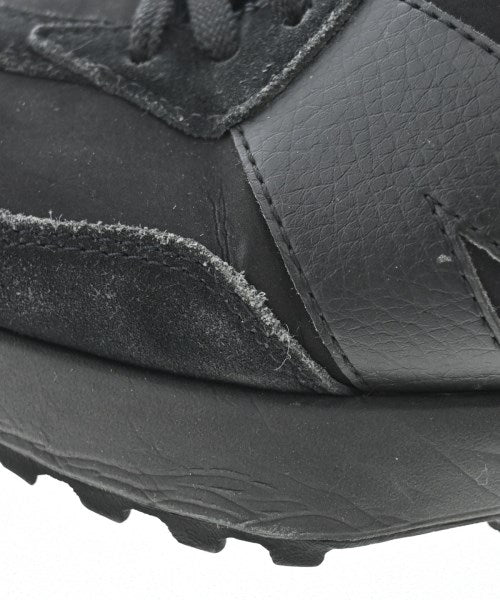 New Balance รองเท้าผ้าใบ