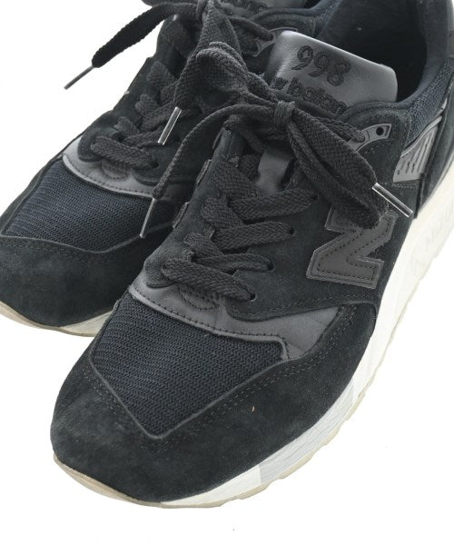 New Balance รองเท้าผ้าใบ