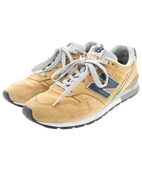 New Balance รองเท้าผ้าใบ