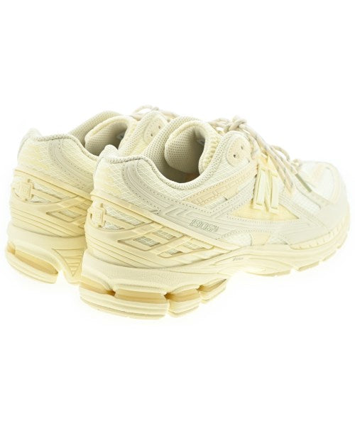 New Balance รองเท้าผ้าใบ