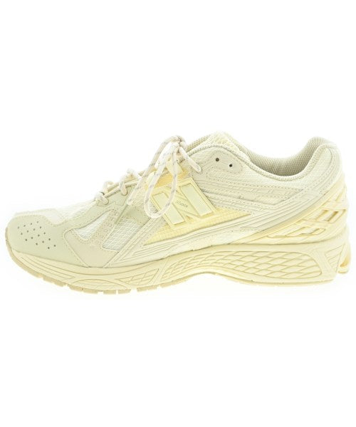 New Balance รองเท้าผ้าใบ
