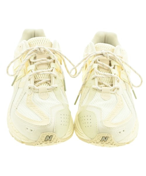 New Balance รองเท้าผ้าใบ