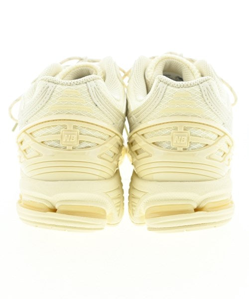 New Balance รองเท้าผ้าใบ
