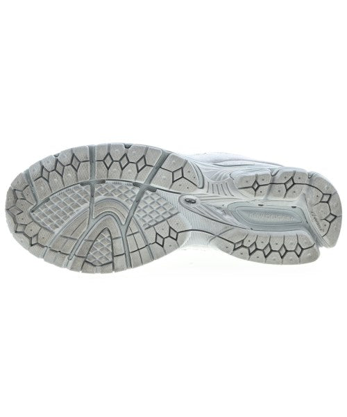 New Balance รองเท้าผ้าใบ