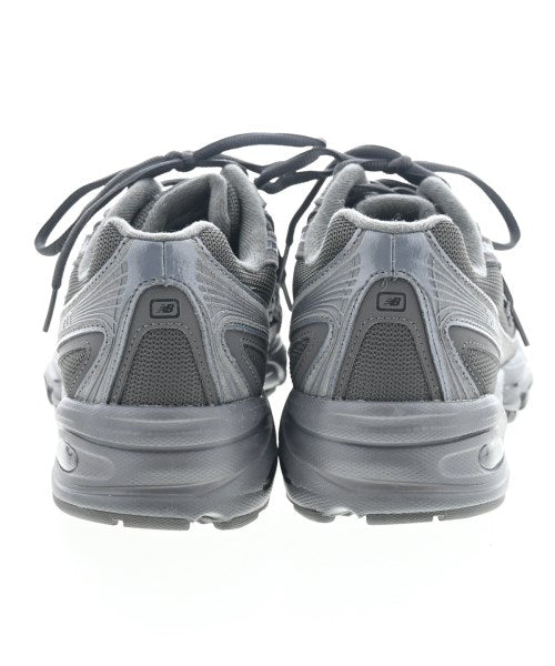 New Balance รองเท้าผ้าใบ