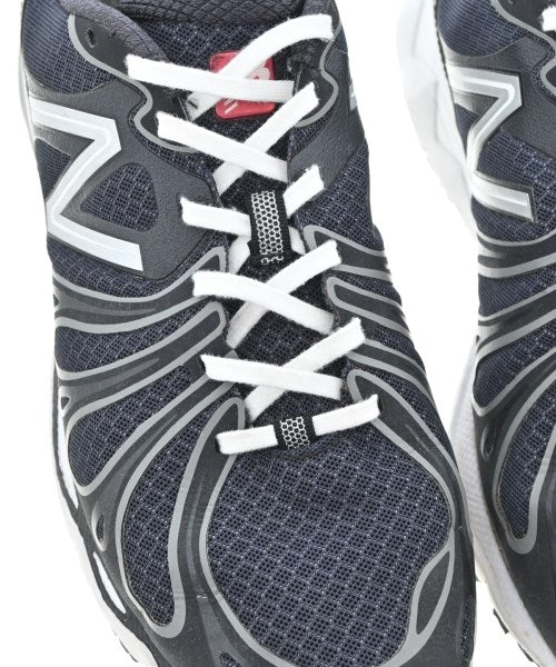 New Balance รองเท้าผ้าใบ