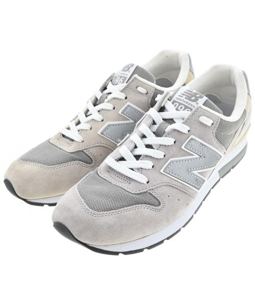 New Balance รองเท้าผ้าใบ