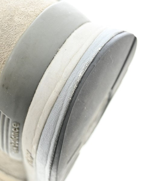 New Balance รองเท้าผ้าใบ