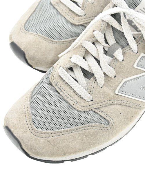New Balance รองเท้าผ้าใบ