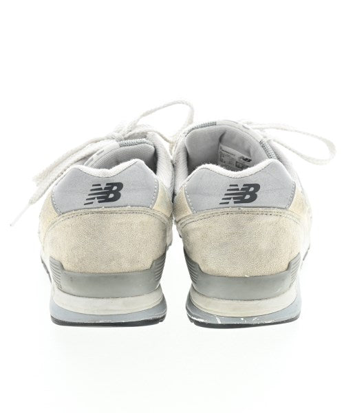 New Balance รองเท้าผ้าใบ