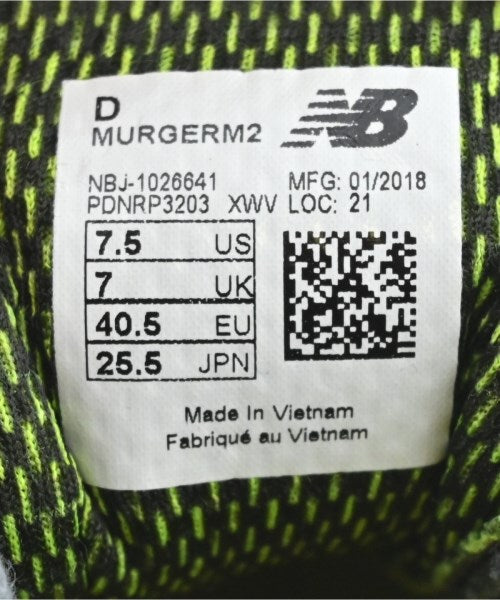 New Balance รองเท้าผ้าใบ