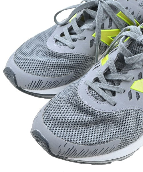 New Balance รองเท้าผ้าใบ