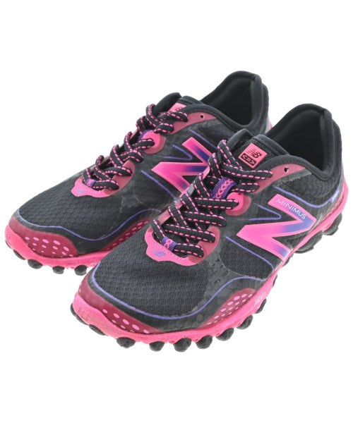 New Balance รองเท้าผ้าใบ