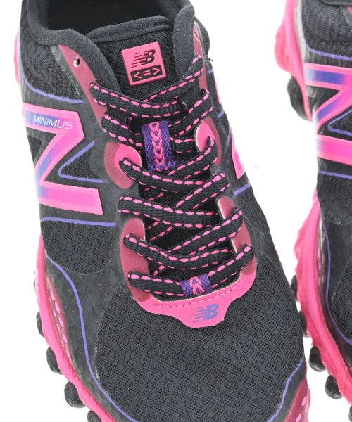 New Balance รองเท้าผ้าใบ