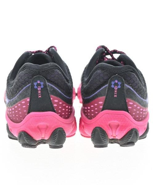 New Balance รองเท้าผ้าใบ