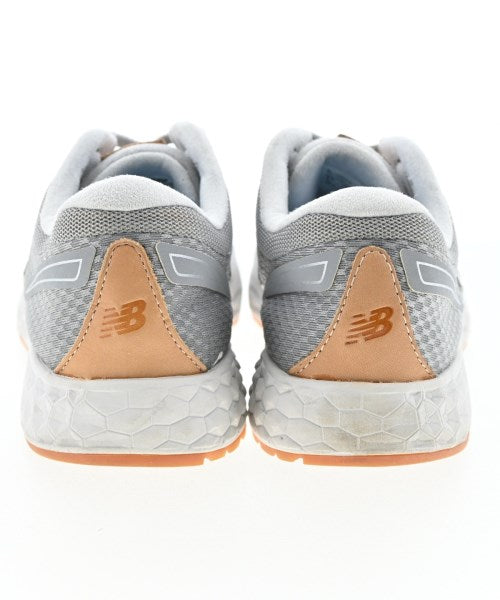 New Balance รองเท้าผ้าใบ