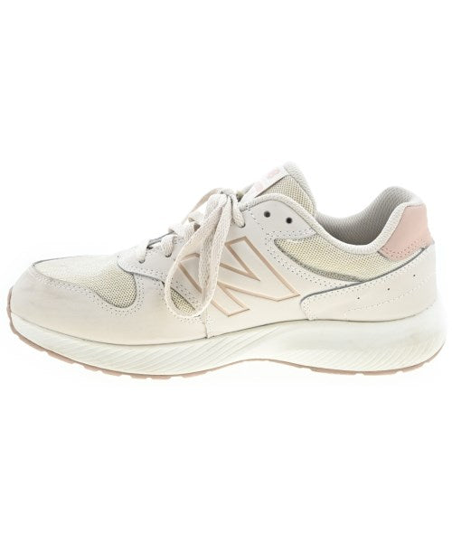 New Balance รองเท้าผ้าใบ