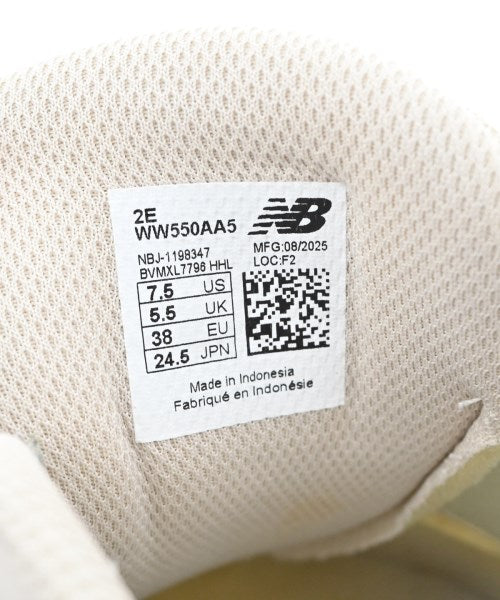 New Balance รองเท้าผ้าใบ