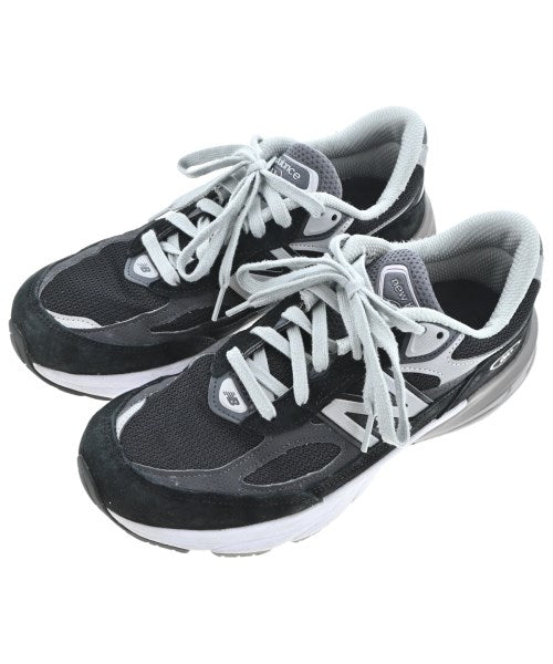 New Balance รองเท้าผ้าใบ