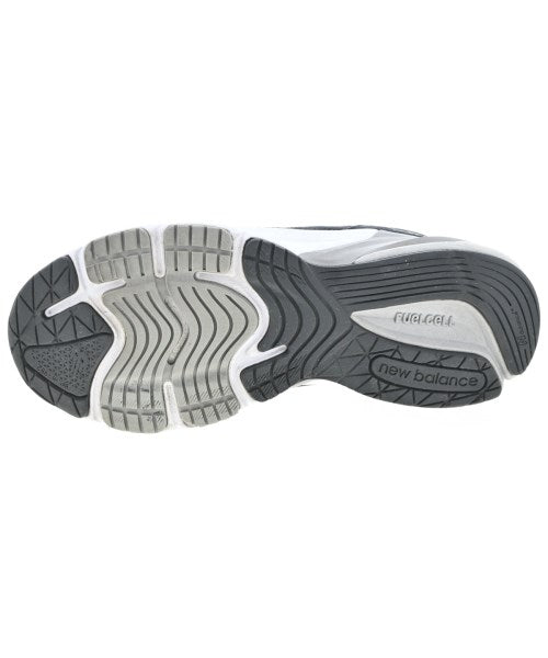 New Balance รองเท้าผ้าใบ