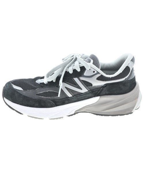 New Balance รองเท้าผ้าใบ