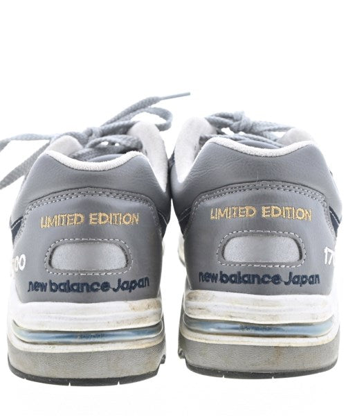 New Balance รองเท้าผ้าใบ