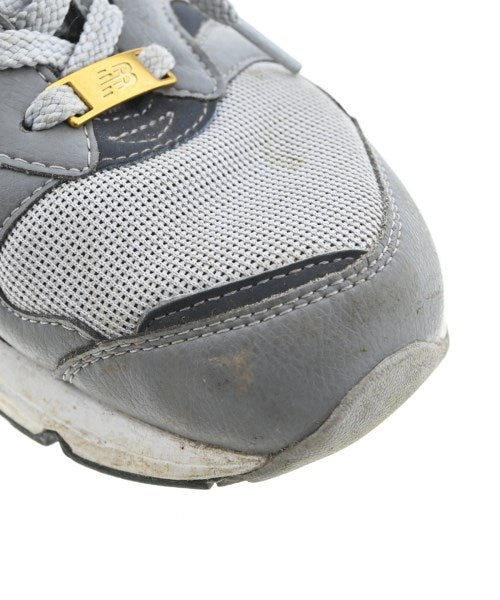 New Balance รองเท้าผ้าใบ