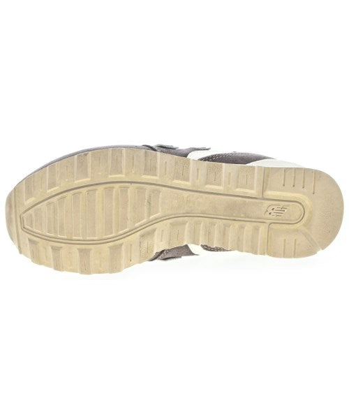 New Balance รองเท้าผ้าใบ
