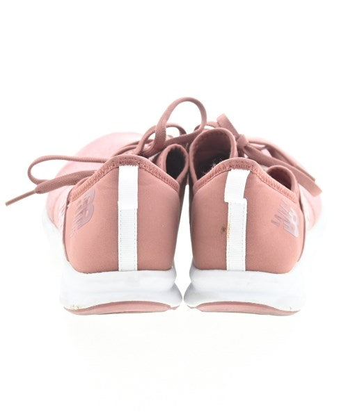 New Balance รองเท้าผ้าใบ
