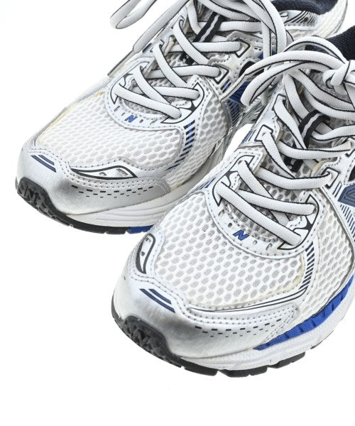 New Balance รองเท้าผ้าใบ