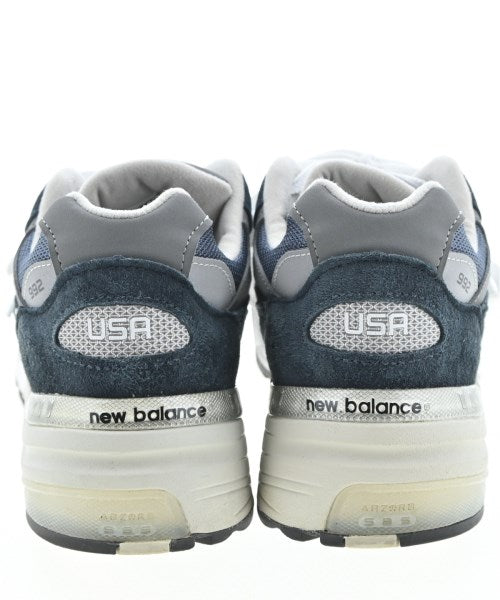 New Balance รองเท้าผ้าใบ