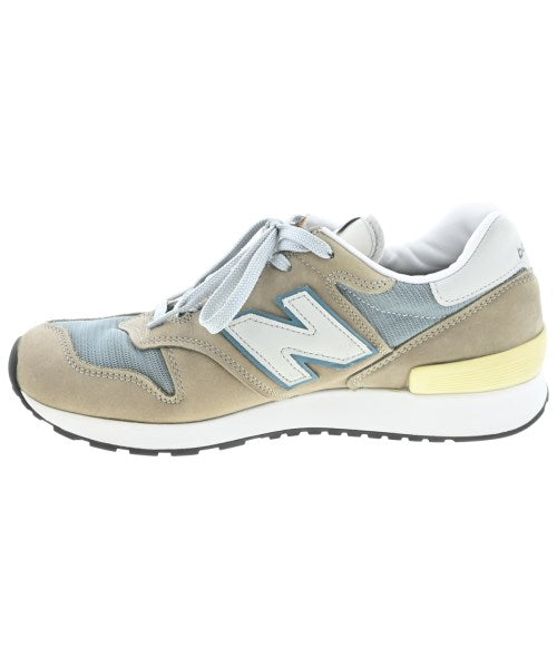 New Balance รองเท้าผ้าใบ