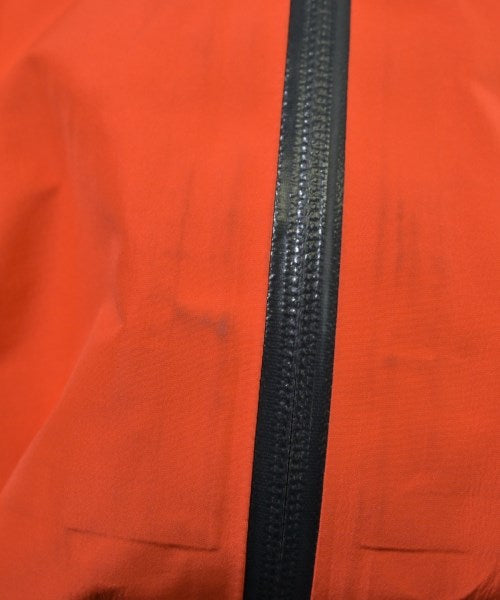 HAGLOFS แจ็คเก็ตเบลาส์