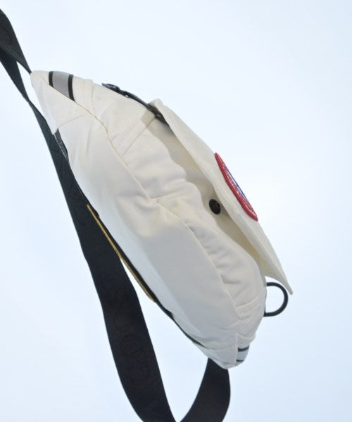 CANADA GOOSE กระเป๋าสะพาย